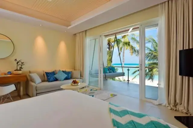 Tailor Made Holidays & Bespoke Packages for Kandima Maldives